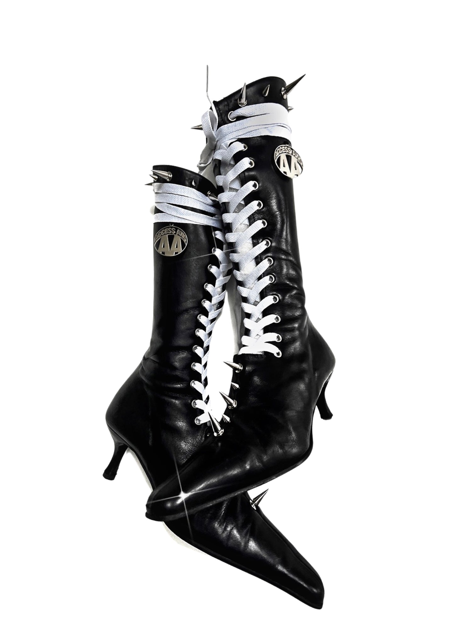 THE LACE UP BOOT