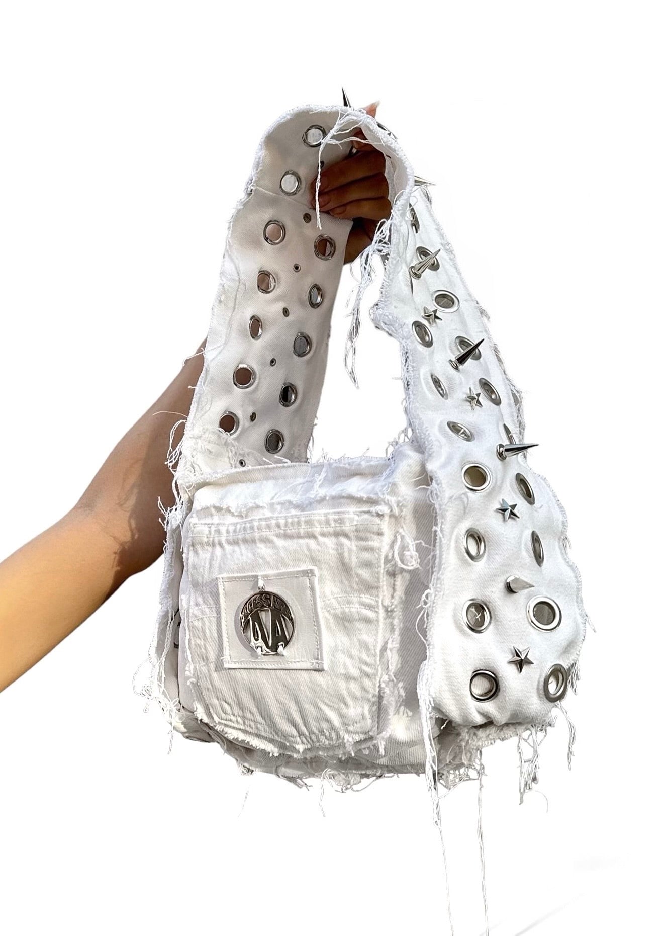 THE STUDDED DENIM SHOULDER BAG - WHITE