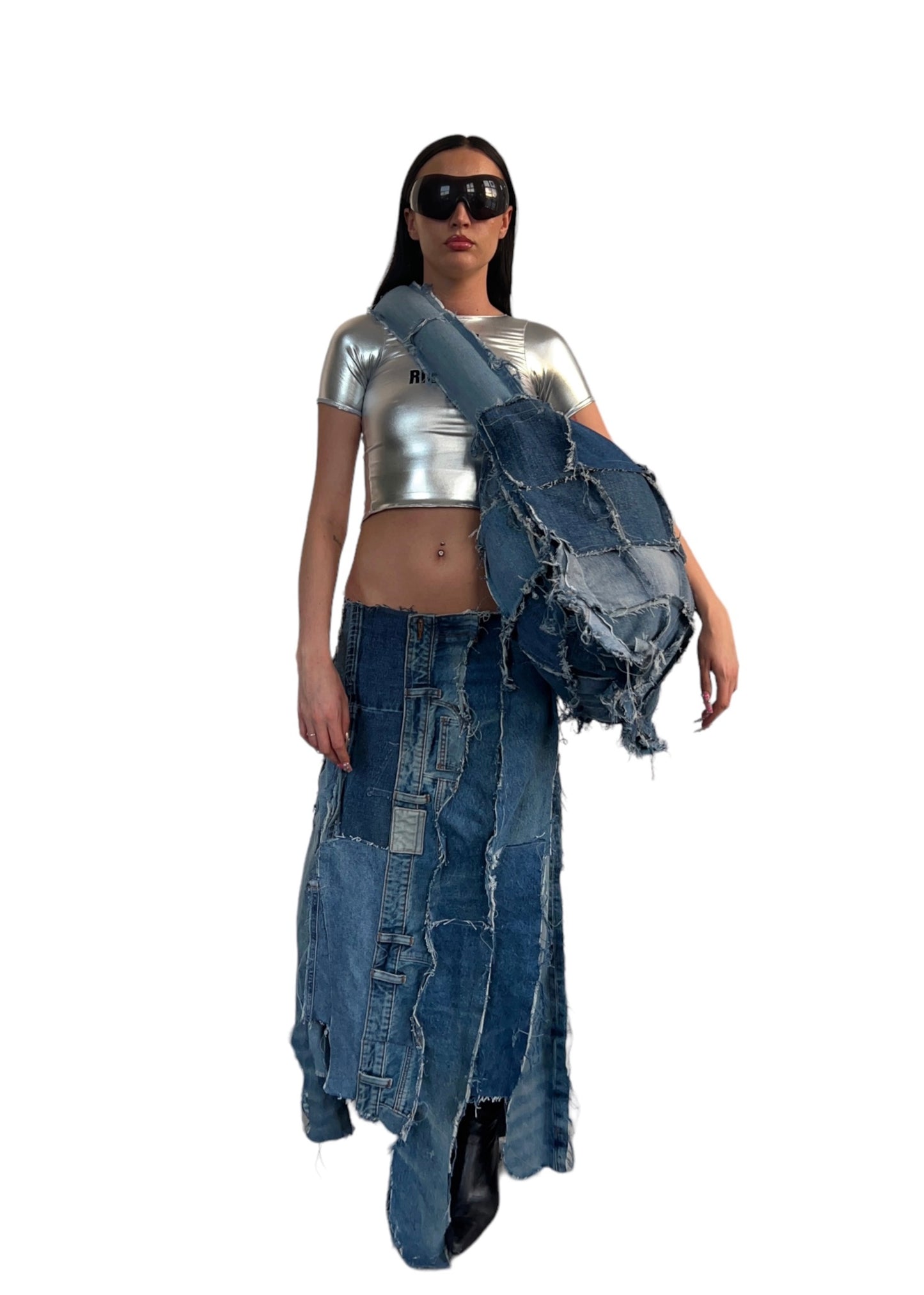 THE OVERSIZED DENIM BAG